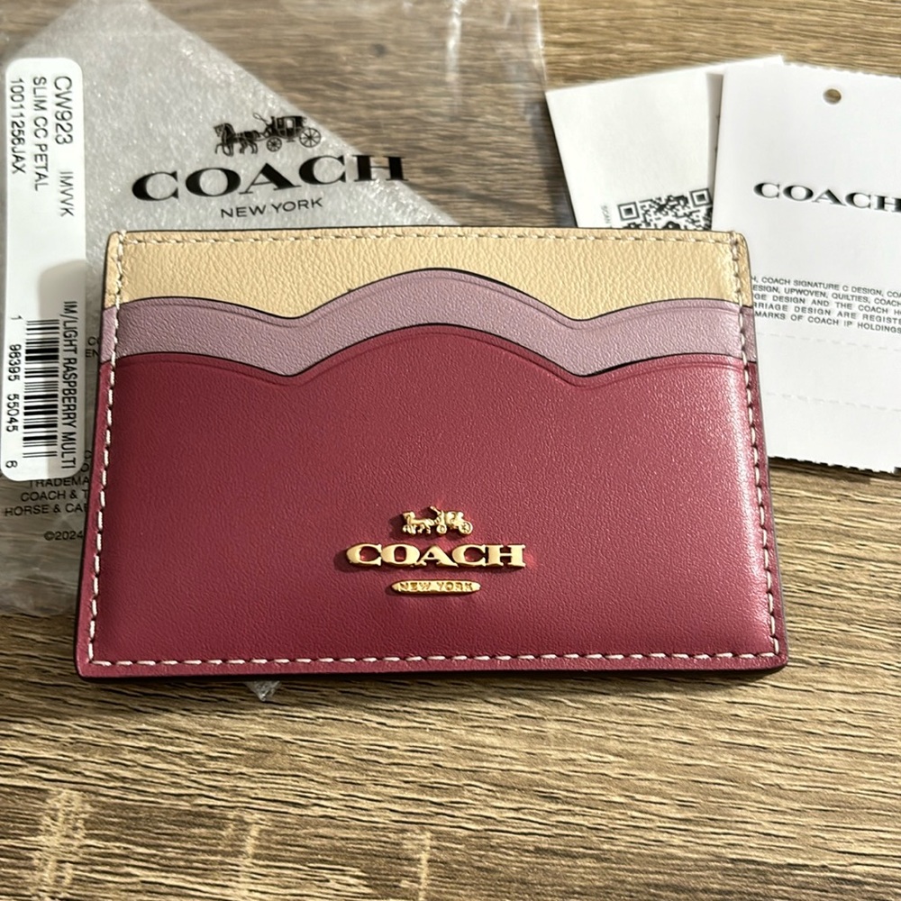 Coach Slim ID Card Case In Leather NWT